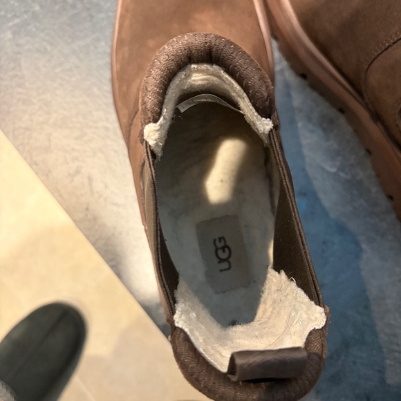 Ugg Burleigh Chelsea Boots (Size 10) - Picture 4 of 4